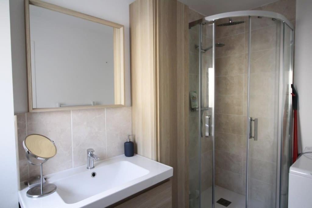 Appartement Avec Terrasse Privee, Plage A Pied Saint-Aubin-Sur-Mer  Esterno foto